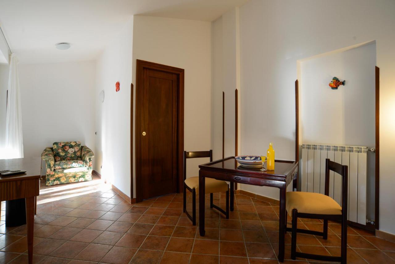Agriturismo Piccolo Canyon Apartment Piano di Sorrento Luaran gambar